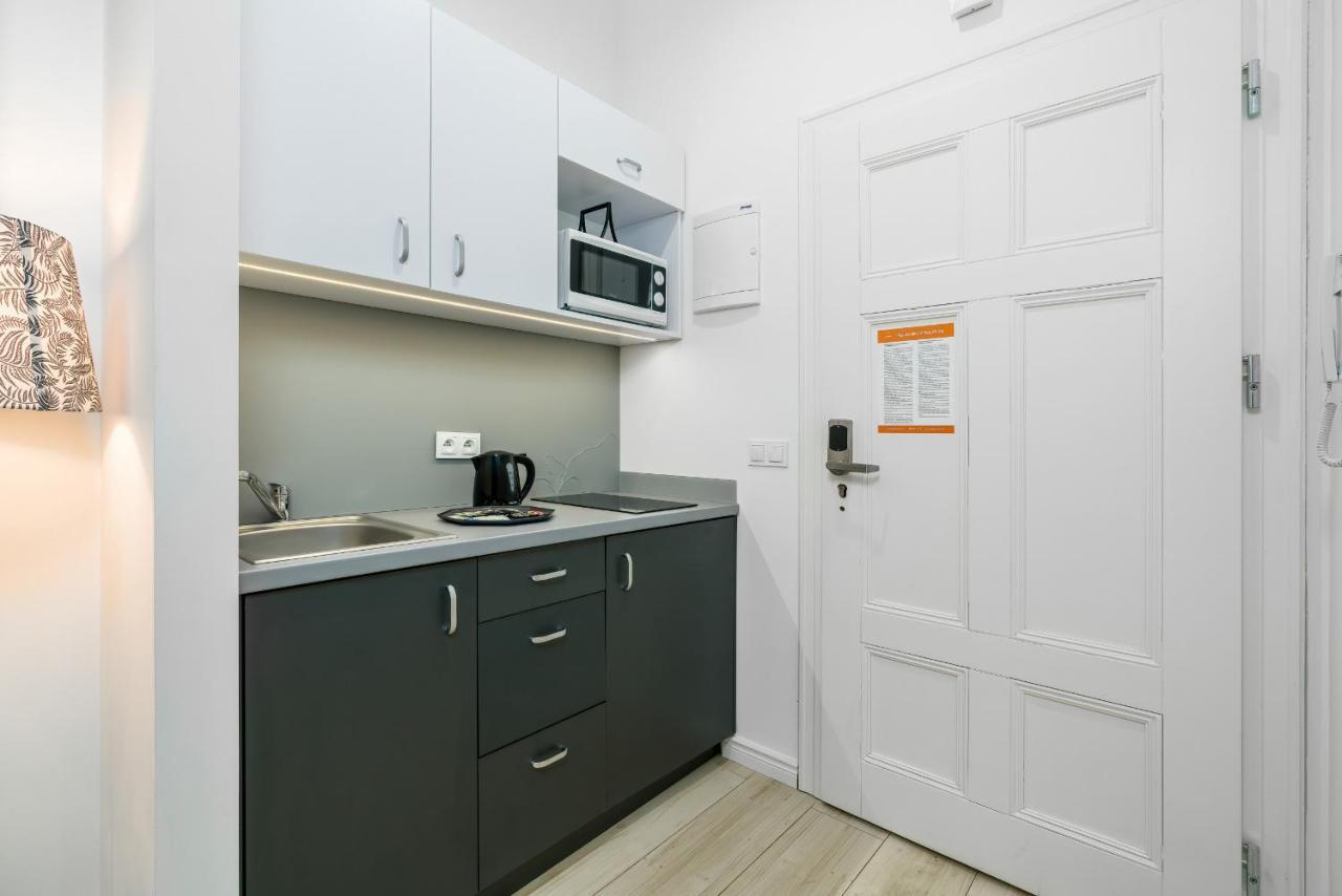 Apartments City Center Saint Wojciech By Renters Познан Екстериор снимка