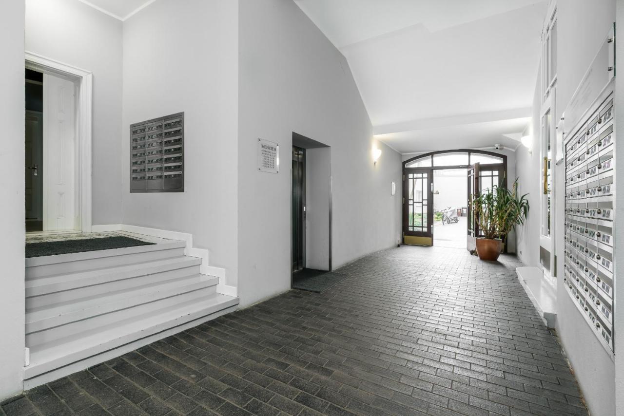 Apartments City Center Saint Wojciech By Renters Познан Екстериор снимка