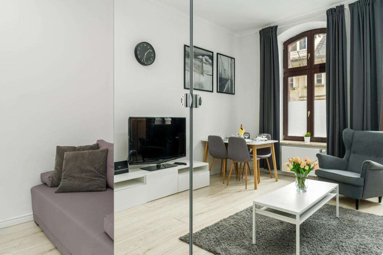 Apartments City Center Saint Wojciech By Renters Познан Екстериор снимка