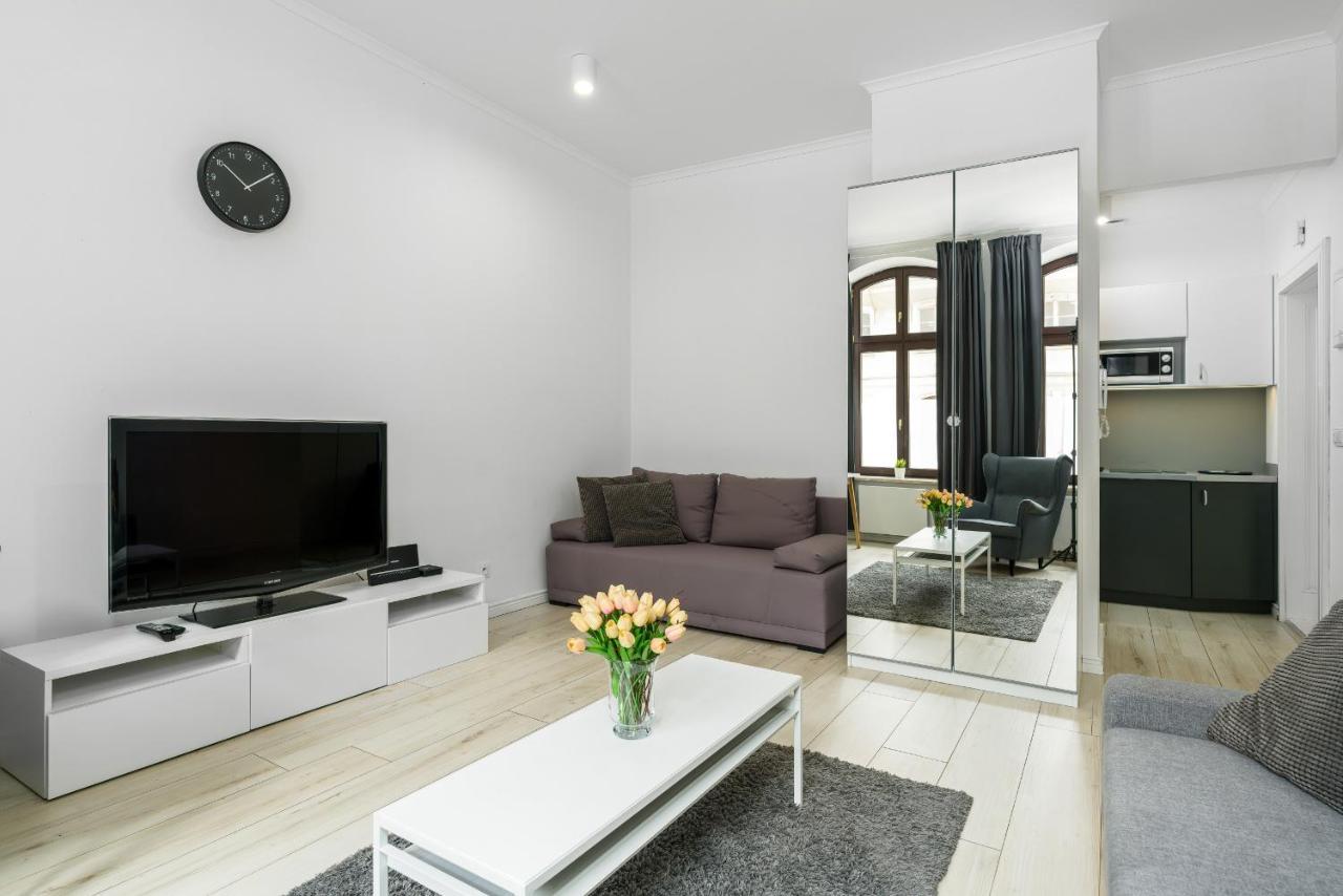 Apartments City Center Saint Wojciech By Renters Познан Екстериор снимка