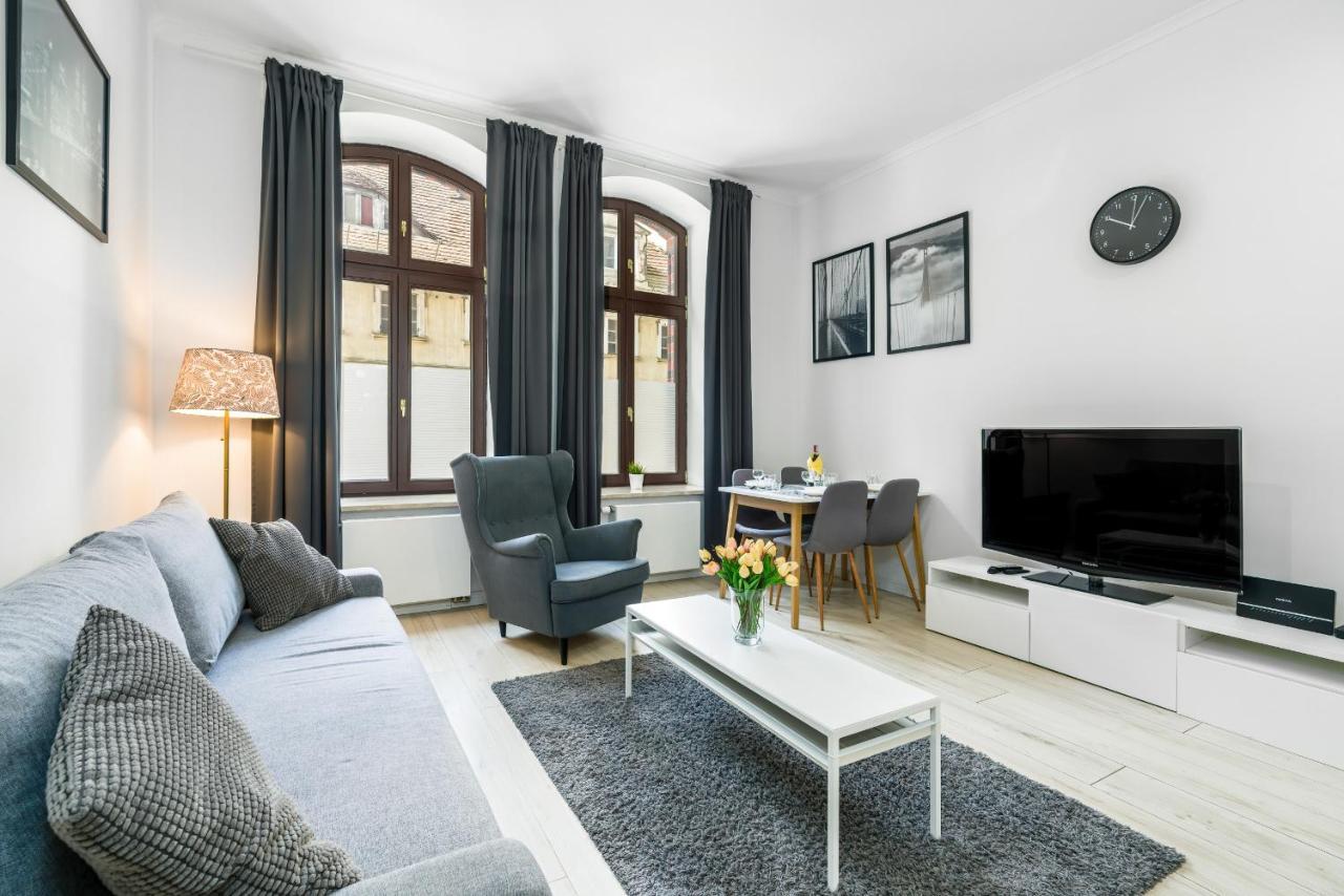 Apartments City Center Saint Wojciech By Renters Познан Екстериор снимка