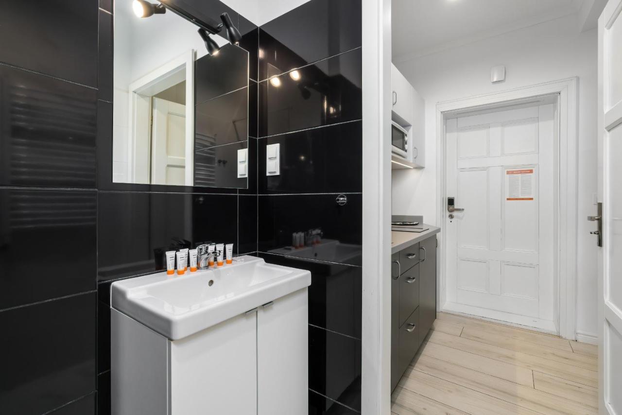 Apartments City Center Saint Wojciech By Renters Познан Екстериор снимка