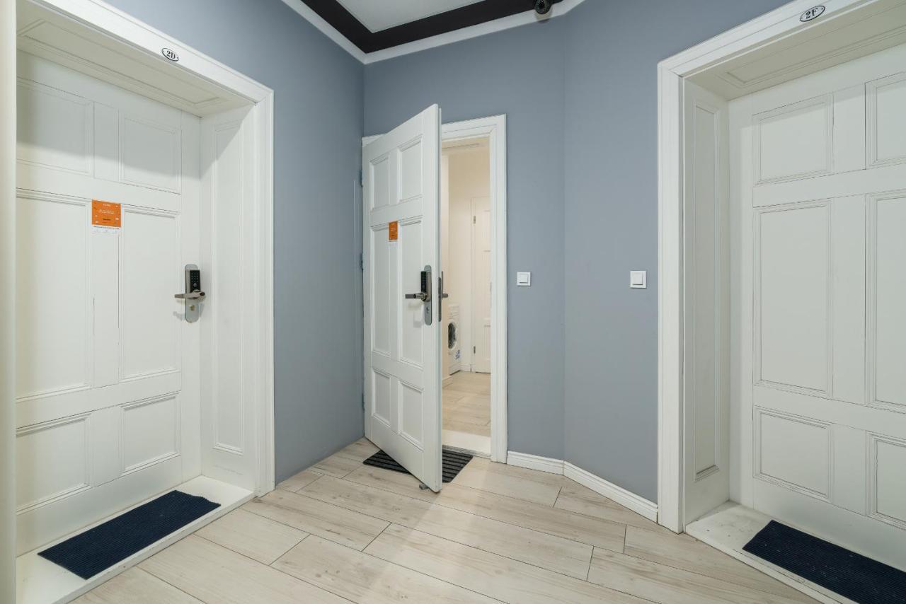 Apartments City Center Saint Wojciech By Renters Познан Екстериор снимка